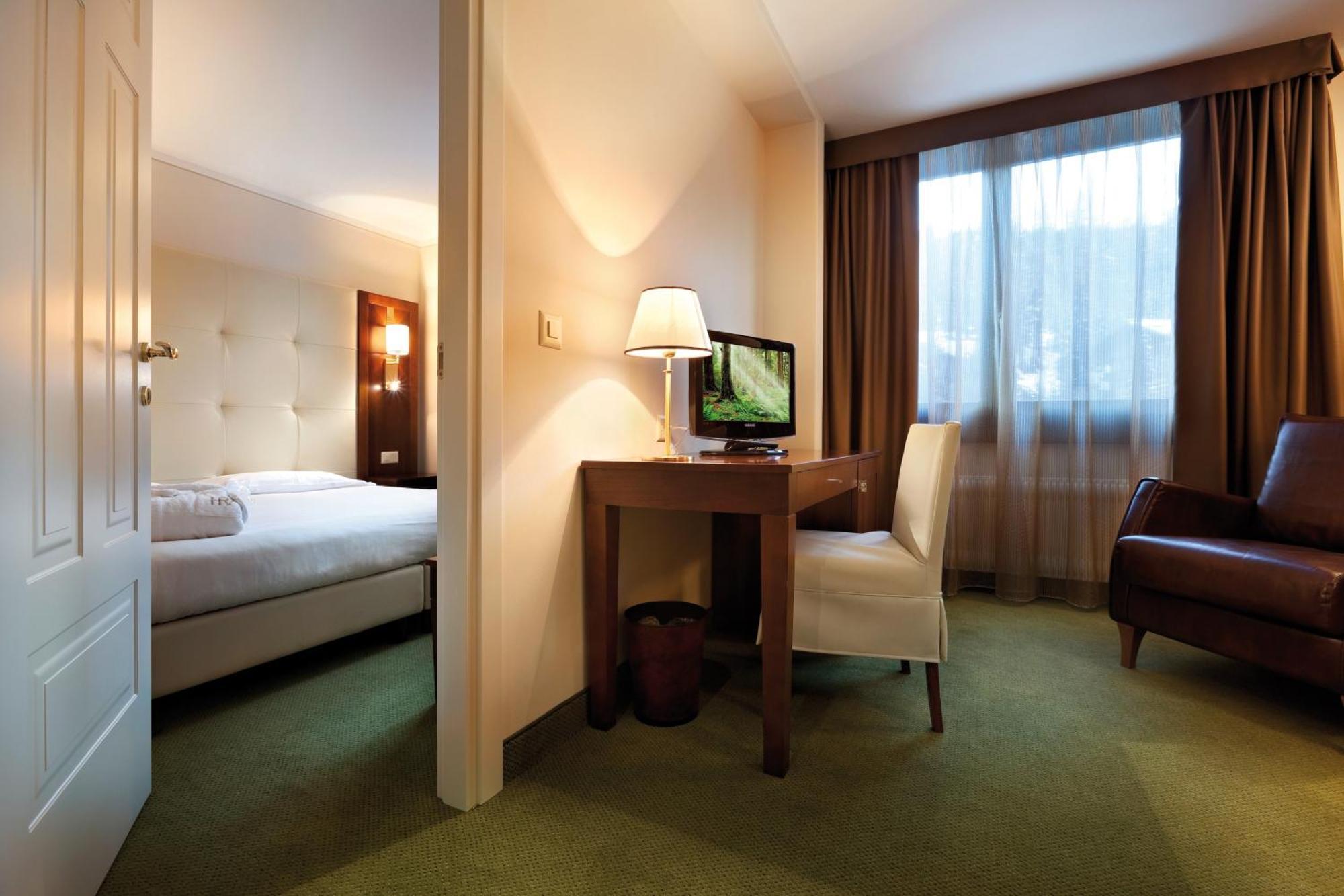 Reine Victoria Hotel 4*
