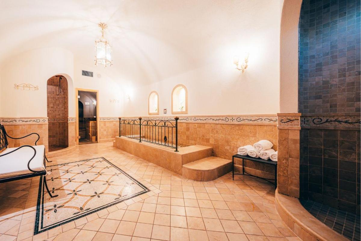 Hotel Reine Victoria